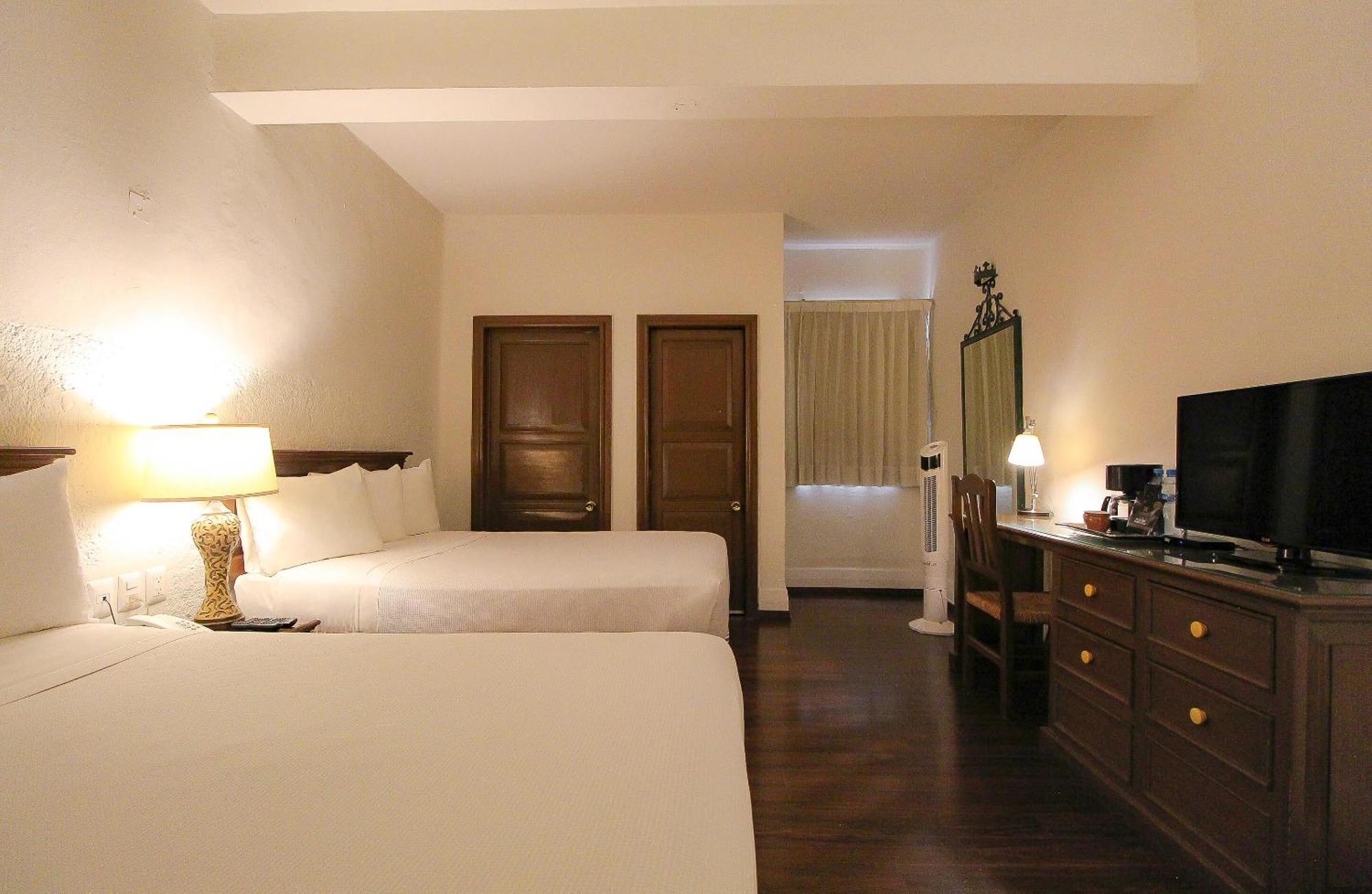 Hotel Casino Morelia Luaran gambar